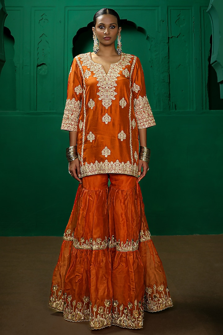 Rust Orange Organza Gharara Set by Charu Makkar at Pernia's Pop Up Shop