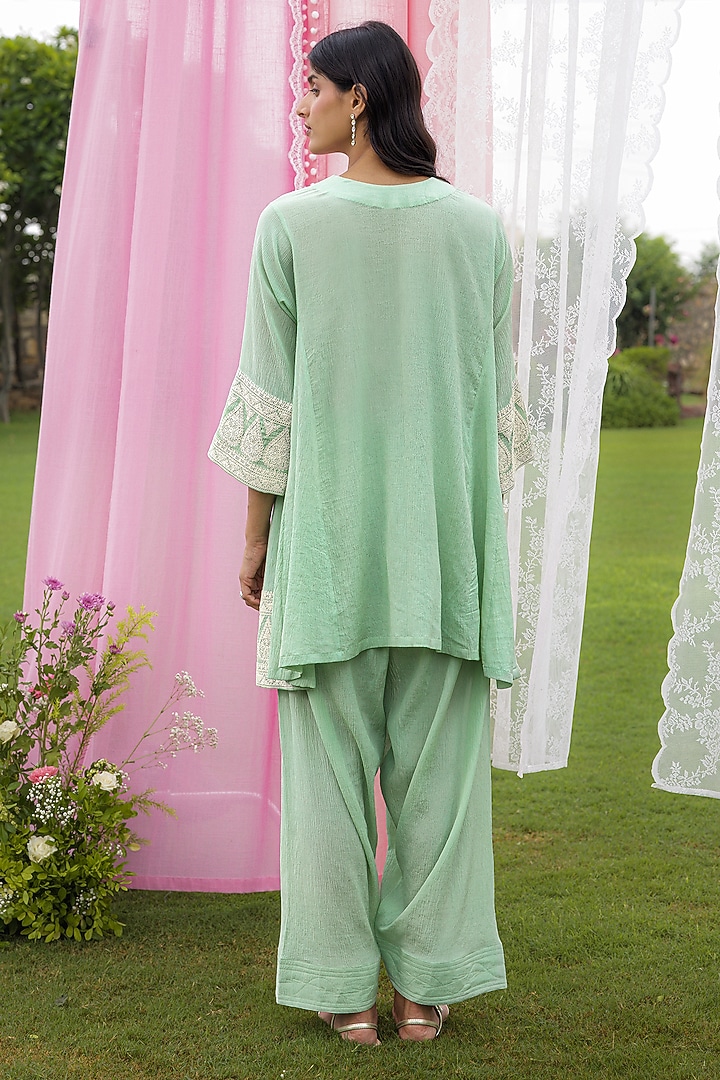 Tea Green Mul Chanderi Dori Work Kurta Set by Charu Makkar at Pernia's Pop Up Shop