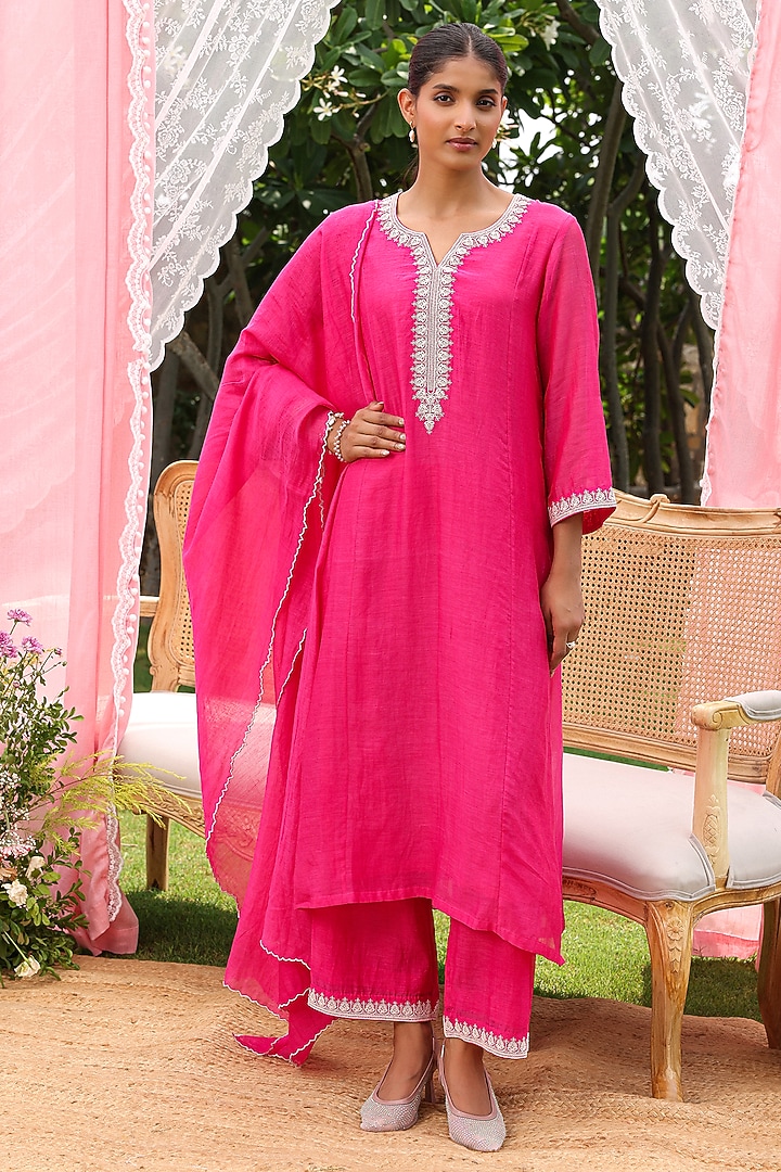 Rani Pink Mul Chanderi Dori Work Kurta Set by Charu Makkar at Pernia's Pop Up Shop