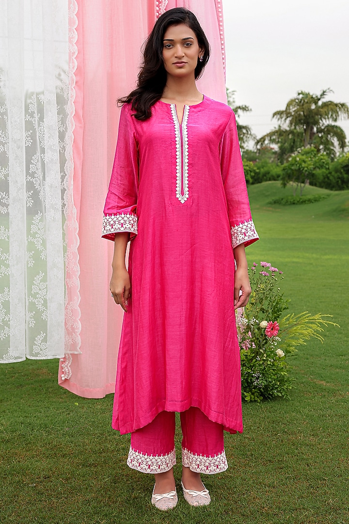 Rani Pink Mul Chanderi Dori Work Kurta Set by Charu Makkar at Pernia's Pop Up Shop
