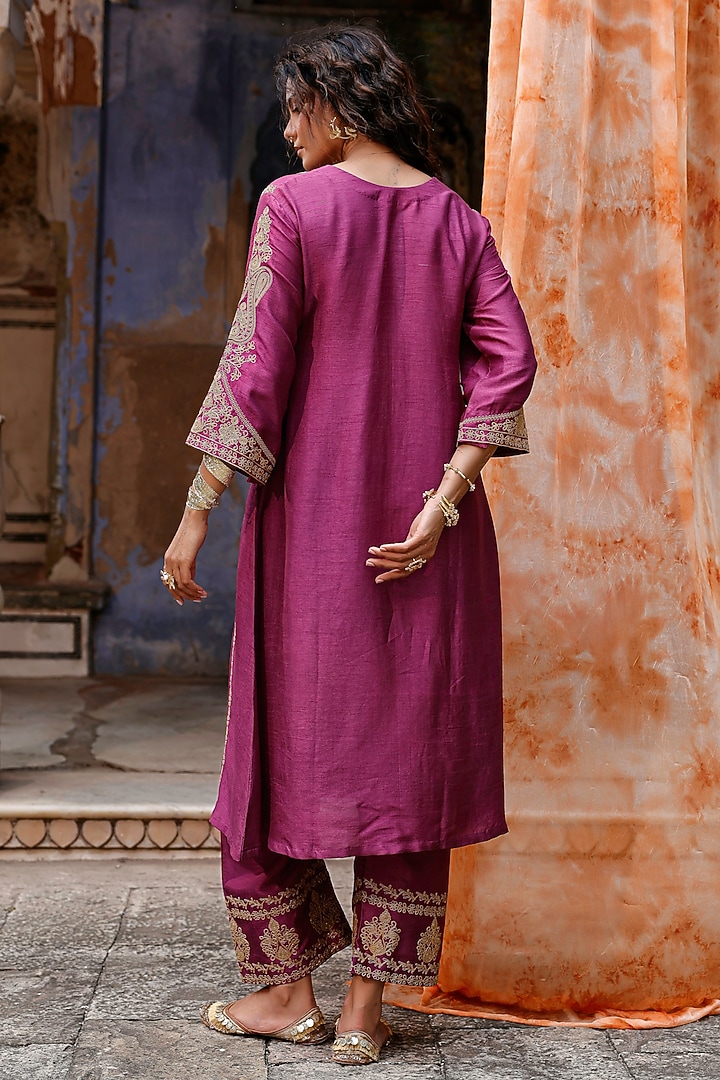 Plum Raw Silk Dori Hand Embroidered Kurta Set by Charu Makkar at Pernia's Pop Up Shop