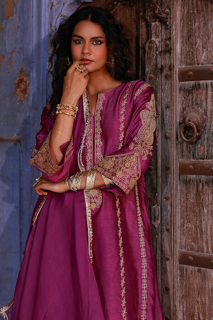 Plum Raw Silk Dori Hand Embroidered Kurta Set by Charu Makkar at Pernia's Pop Up Shop