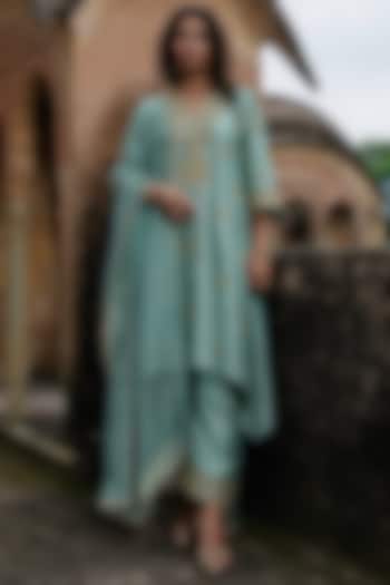 Sage Green Raw Silk Dori Work Kurta Set by Charu Makkar at Pernia's Pop Up Shop