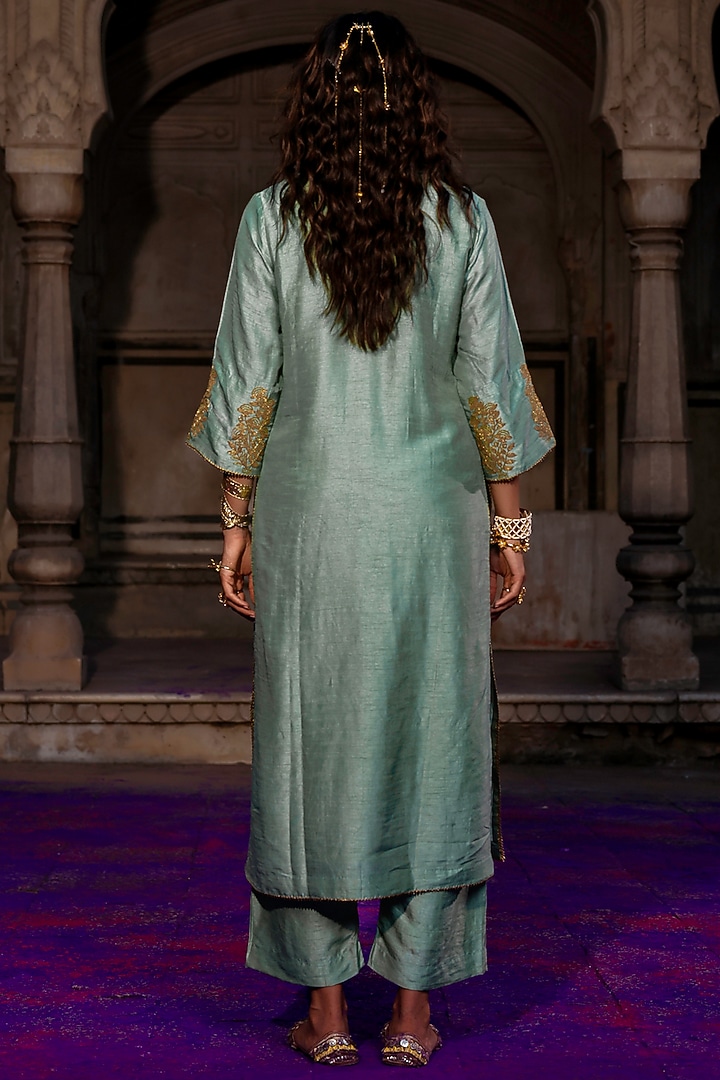 Sage Green Raw Silk Dori Work Kurta Set by Charu Makkar at Pernia's Pop Up Shop