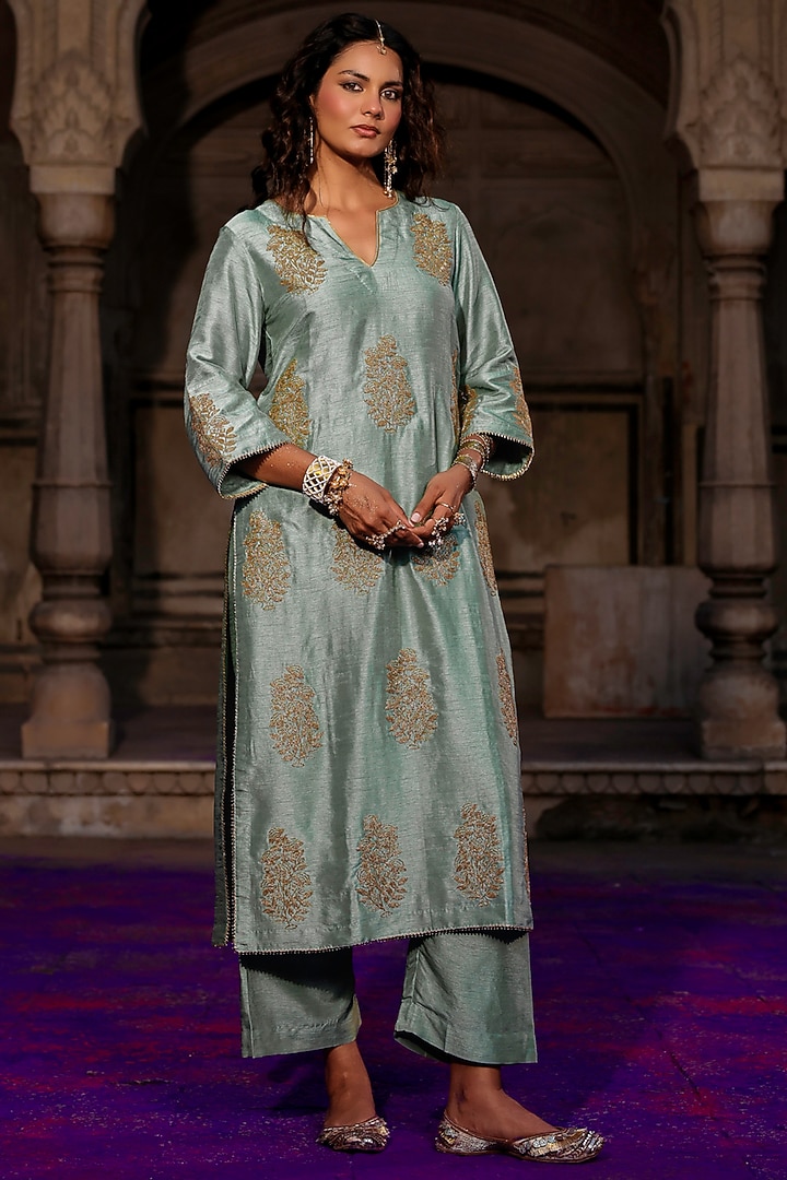 Sage Green Raw Silk Dori Work Kurta Set by Charu Makkar at Pernia's Pop Up Shop