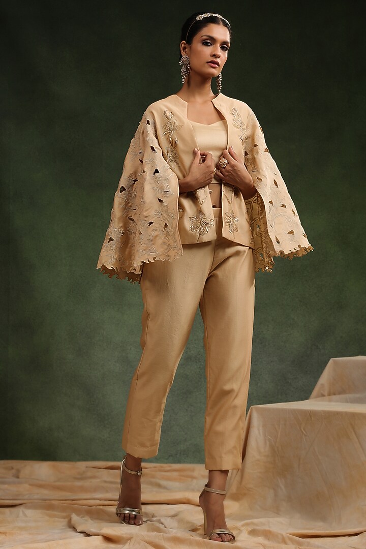 Beige Silk Chanderi Jacket Set by Charu Makkar at Pernia's Pop Up Shop