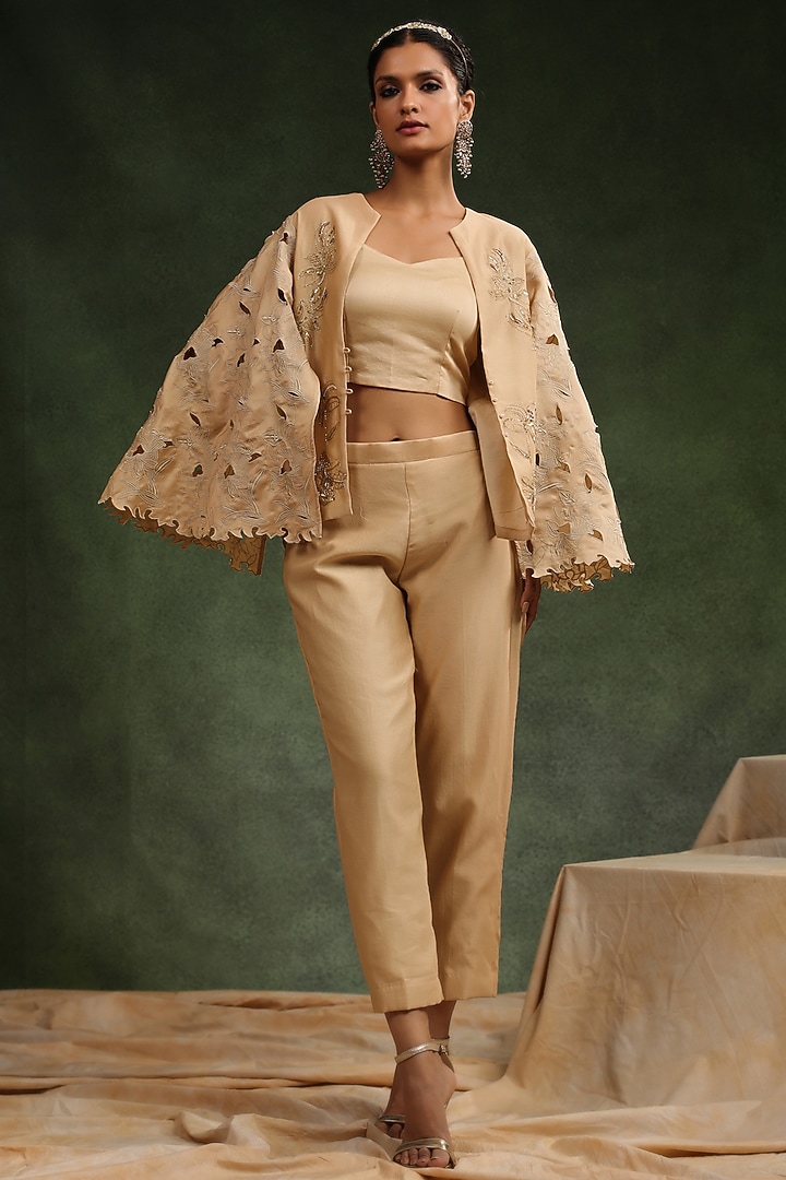 Beige Silk Chanderi Jacket Set by Charu Makkar at Pernia's Pop Up Shop