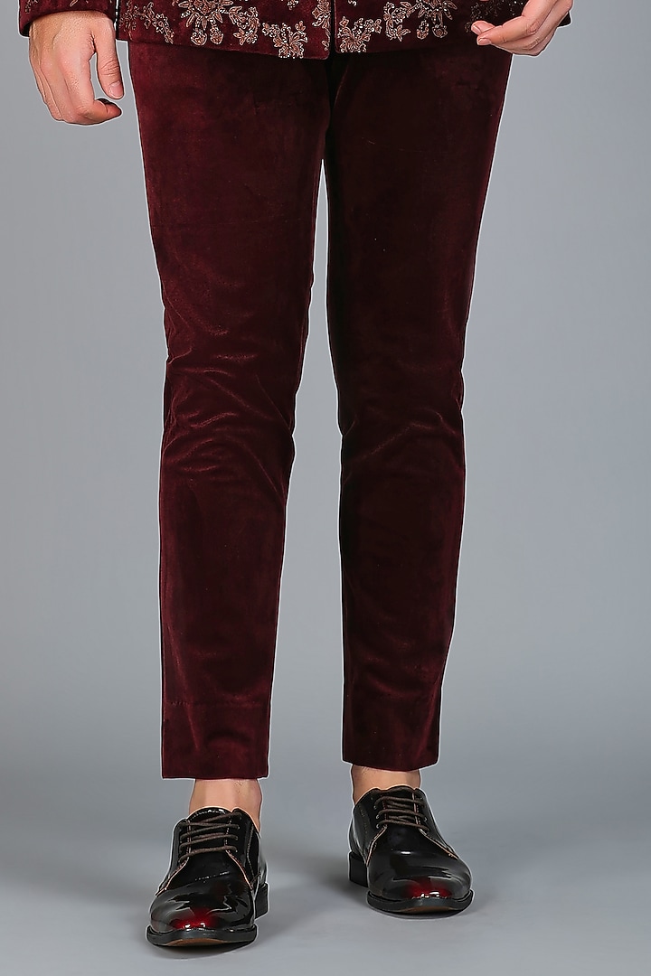Maroon Velvet Silk Sequins & Thread Embroidered Groom Bandhgala Set by Char Chaand at Pernia's Pop Up Shop