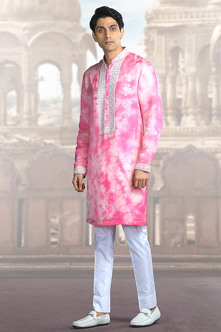 Pink Silk Mirror Embroidered Tie-Dye Kurta by Char Chaand at Pernia's Pop Up Shop