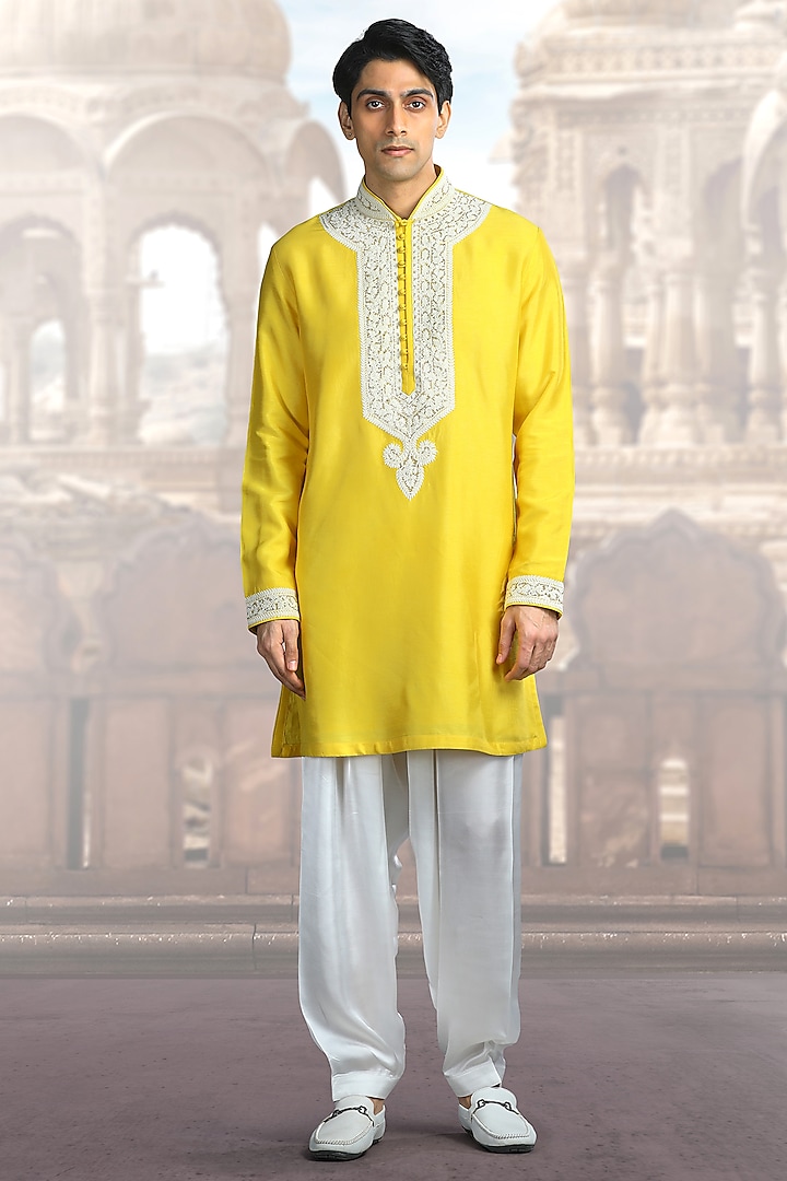 Yellow Silk Kiran Dori Embroidered Kurta by Char Chaand at Pernia's Pop Up Shop