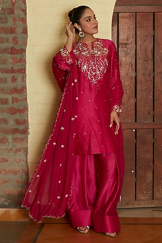 chanderi silk pleated low slit kurta with pockets & sleeve details - ruby red & pomegranate poetry