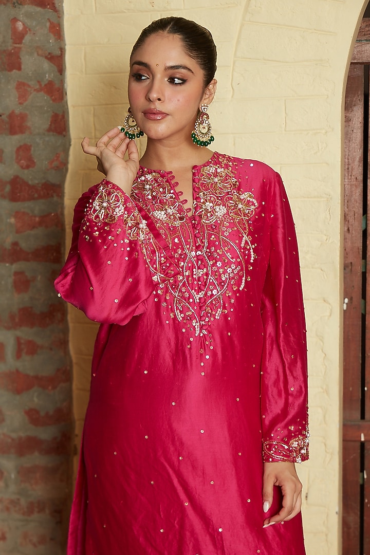 Ruby Pink Chanderi Silk Embroidered Kurta Set by CP by Chandini and Priyanka at Pernia's Pop Up Shop