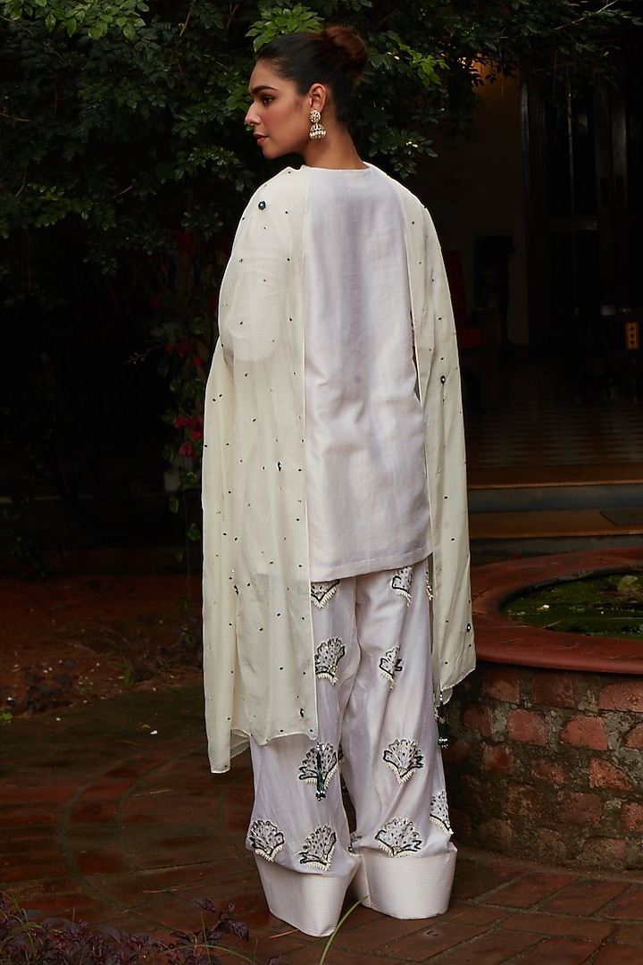 Ivory Chanderi Silk Kurta Set by CP by Chandini and Priyanka at Pernia's Pop Up Shop