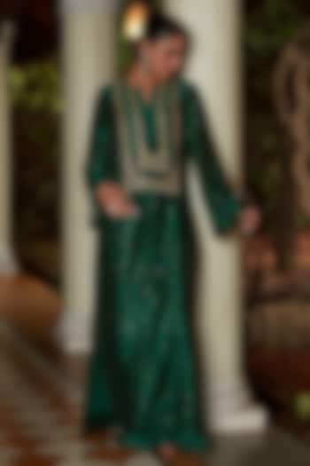 Emerald Green Chanderi Silk Embroidered Kaftan by CP by Chandini and Priyanka at Pernia's Pop Up Shop