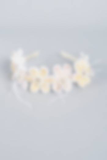 White Embellished Handmade Hairband For Girls by CHOKO