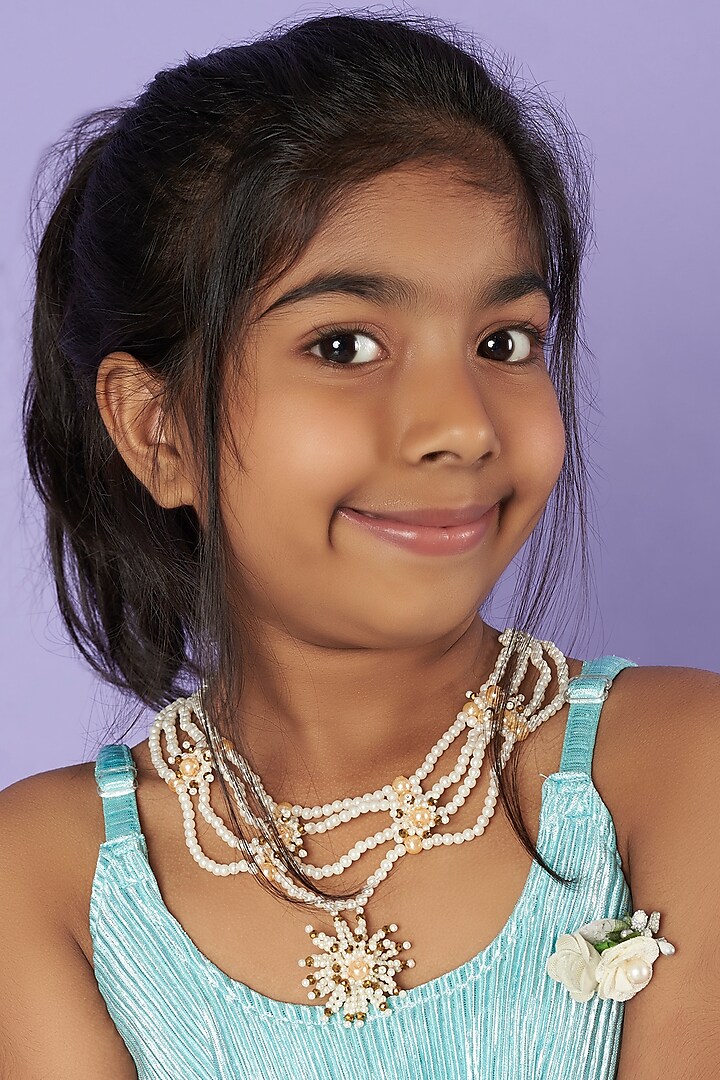 Off-White Beaded Handmade Necklace For Girls by CHOKO