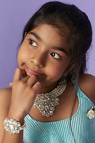 Cream Pearl Necklace Set For Girls by CHOKO