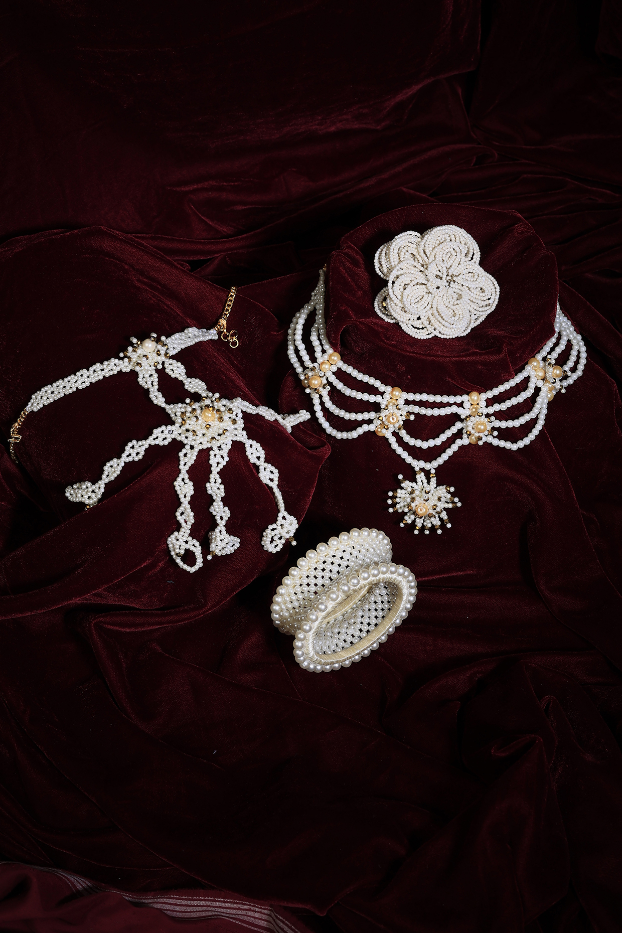 White Beaded Necklace Set For Girls by CHOKO