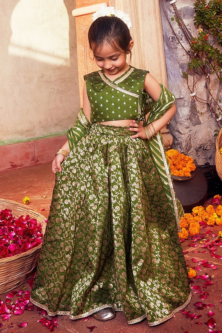 Green Banarasi Silk Brocade Lehenga Set For Girls by Chotibuti at Pernia's Pop Up Shop