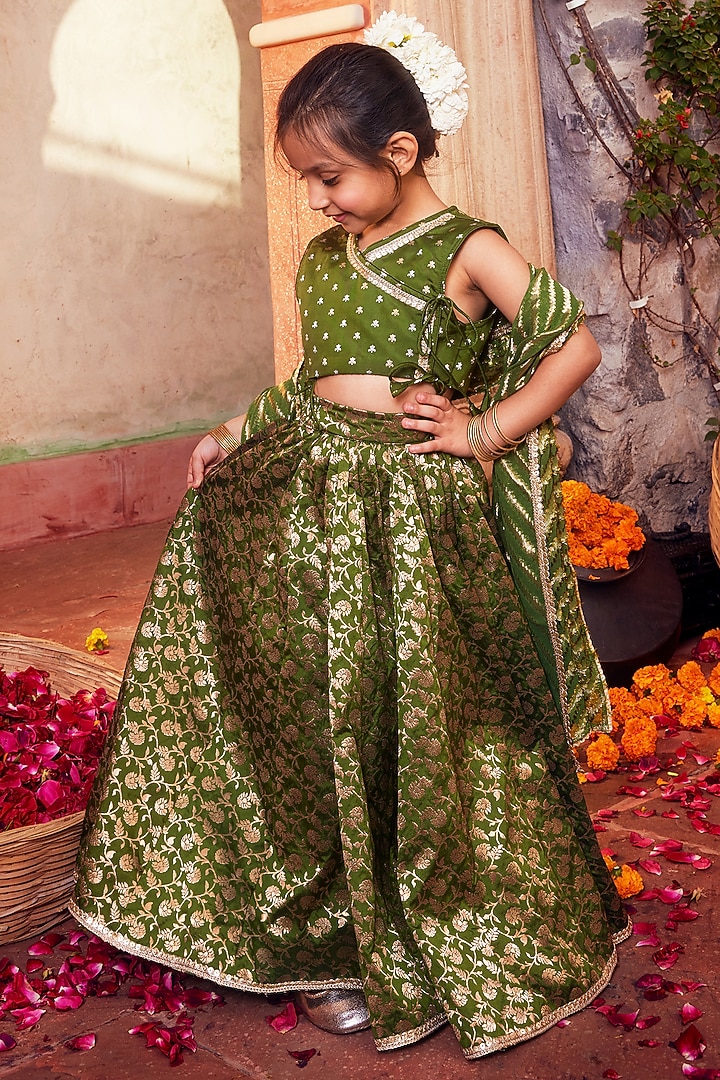 Green Banarasi Silk Brocade Lehenga Set For Girls by Chotibuti at Pernia's Pop Up Shop