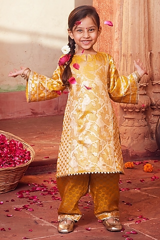 Mustard Banarasi Silk Kurta Set For Girls by Chotibuti