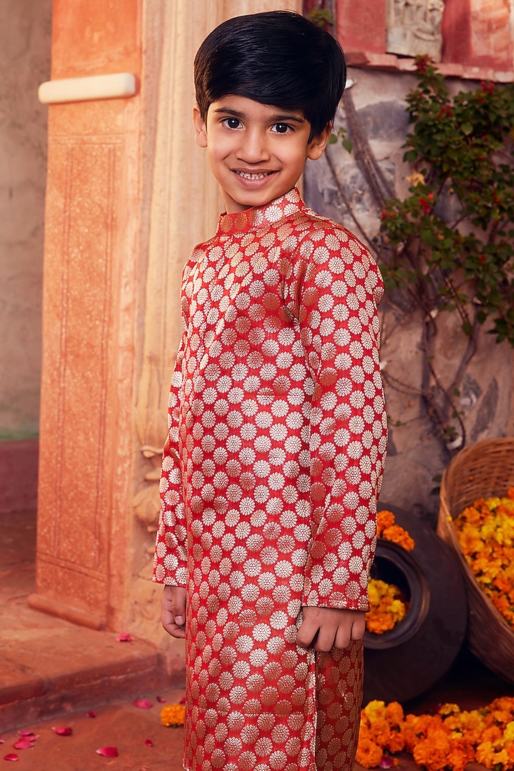 Red Banarasi Silk Kurta Set For Boys by Chotibuti at Pernia's Pop Up Shop