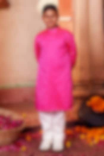 Pink Banarasi Silk Kurta Set For Boys by Chotibuti at Pernia's Pop Up Shop