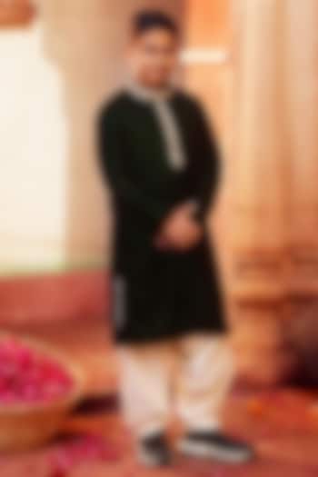 Dark Green Velvet Kurta Set For Boys by Chotibuti at Pernia's Pop Up Shop