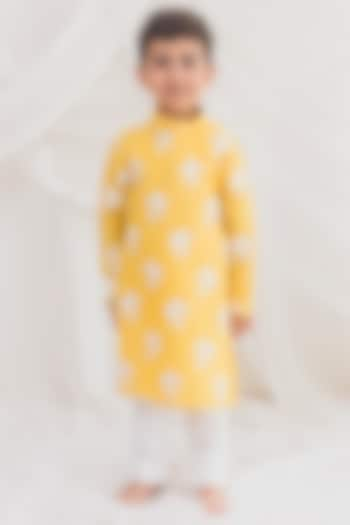 Yellow Mul Chanderi Embroidered Kurta Set For Boys by Chotibuti at Pernia's Pop Up Shop