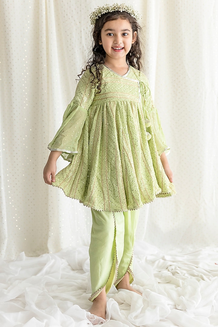 Green Embroidered Kurta Set For Girls by Chotibuti