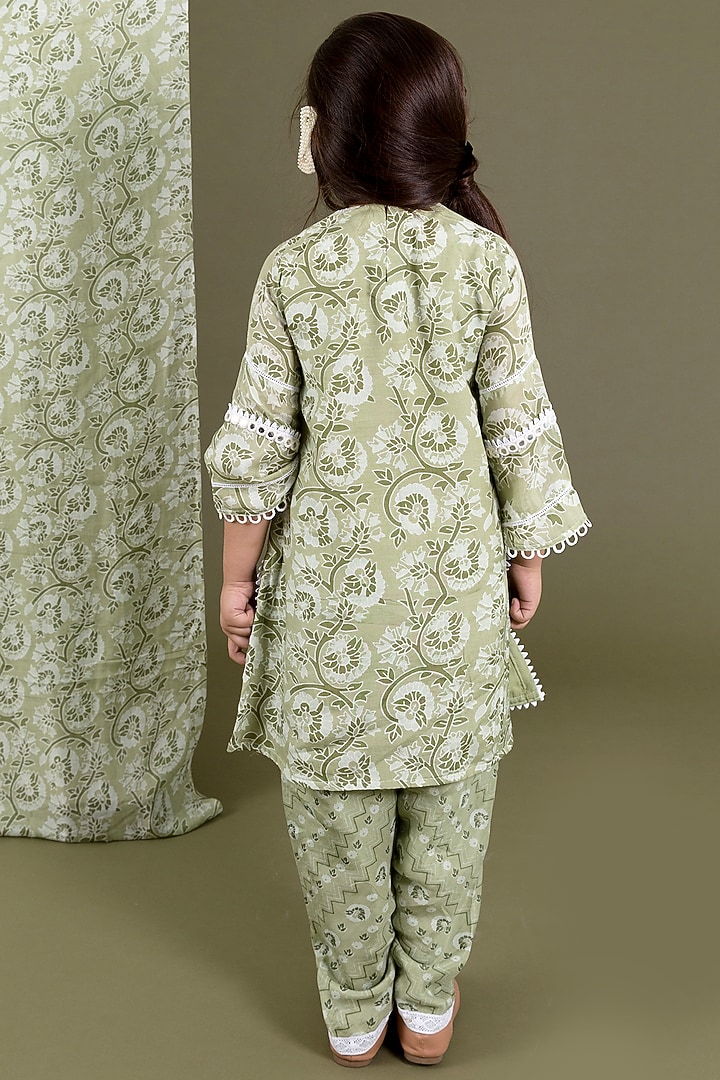 Green Muslin Dhoti Set For Girls by Chotibuti at Pernia's Pop Up Shop