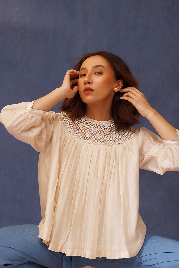 Blue Pure Linen Pant Set by Chokhi Chorri at Pernia's Pop Up Shop