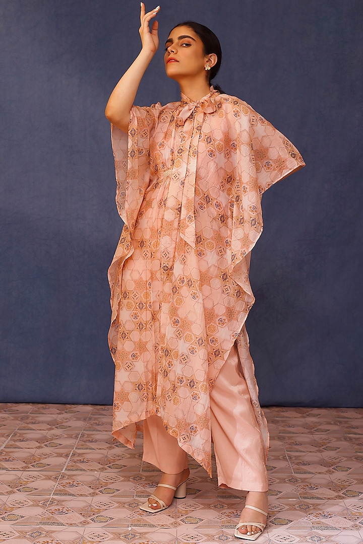 Pink Silk Chanderi Printed Kaftan Set by Chokhi Chorri at Pernia's Pop Up Shop