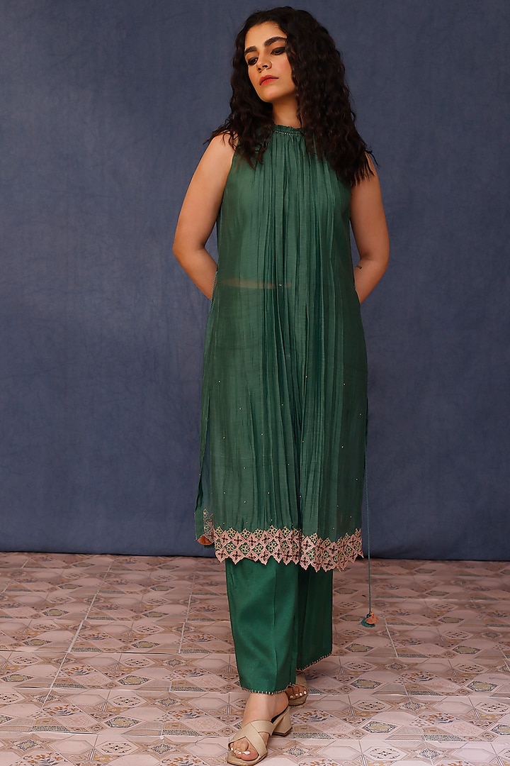 Green Malai Cotton Embroidered Kurta Set by Chokhi Chorri