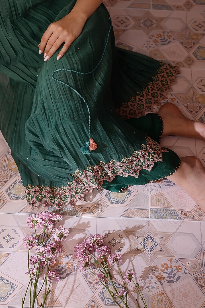 Green Malai Cotton Embroidered Kurta Set by Chokhi Chorri at Pernia's Pop Up Shop