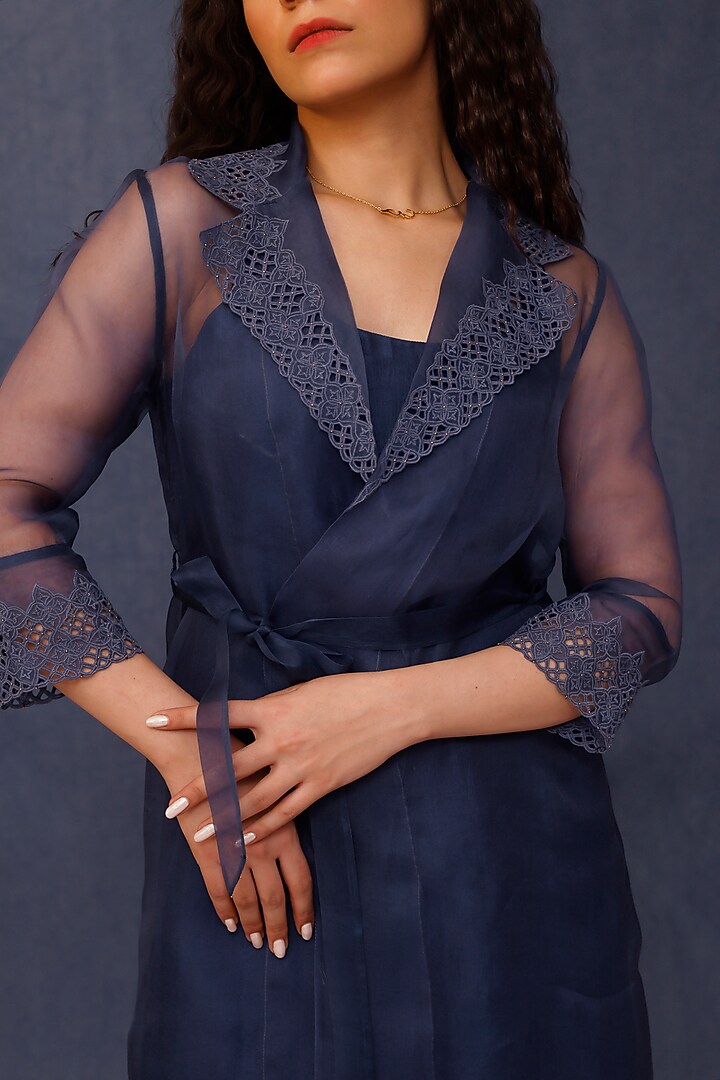 Blue Silk Kurta Set by Chokhi Chorri at Pernia's Pop Up Shop
