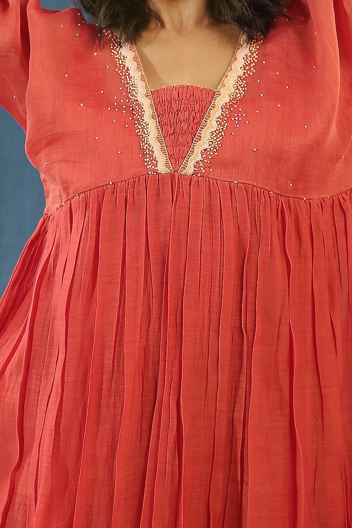 Orange Hand Embroidered Gathered Dress by Chokhi Chorri at Pernia's Pop Up  Shop 2026