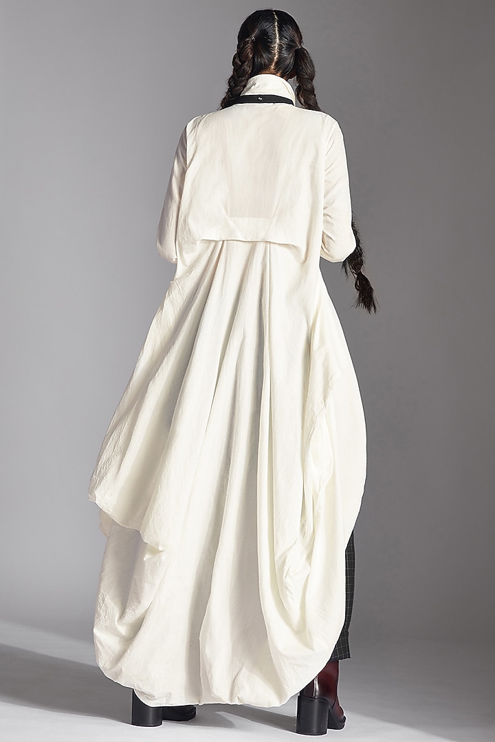 White Organic Cotton Shirt by Chola at Pernia's Pop Up Shop