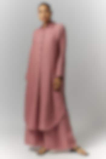 Pink Linen Box-Pleated Long Shirt by Chola