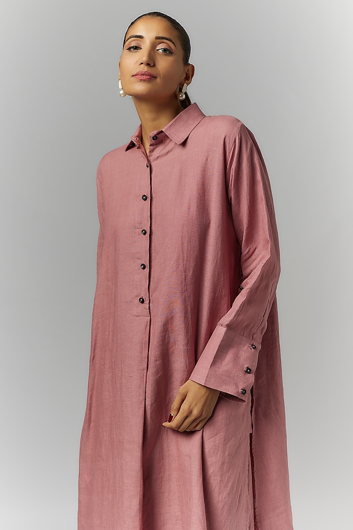 Pink Linen Box-Pleated Long Shirt by Chola at Pernia's Pop Up Shop