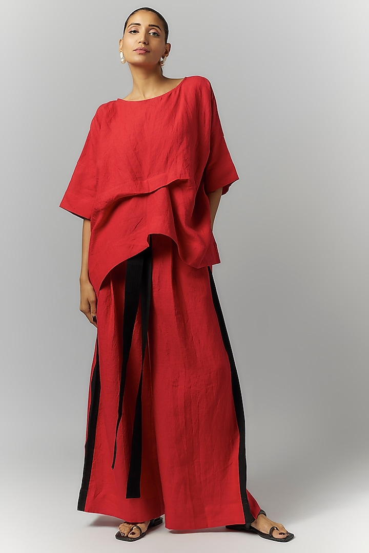 Red Linen Top by Chola at Pernia's Pop Up Shop