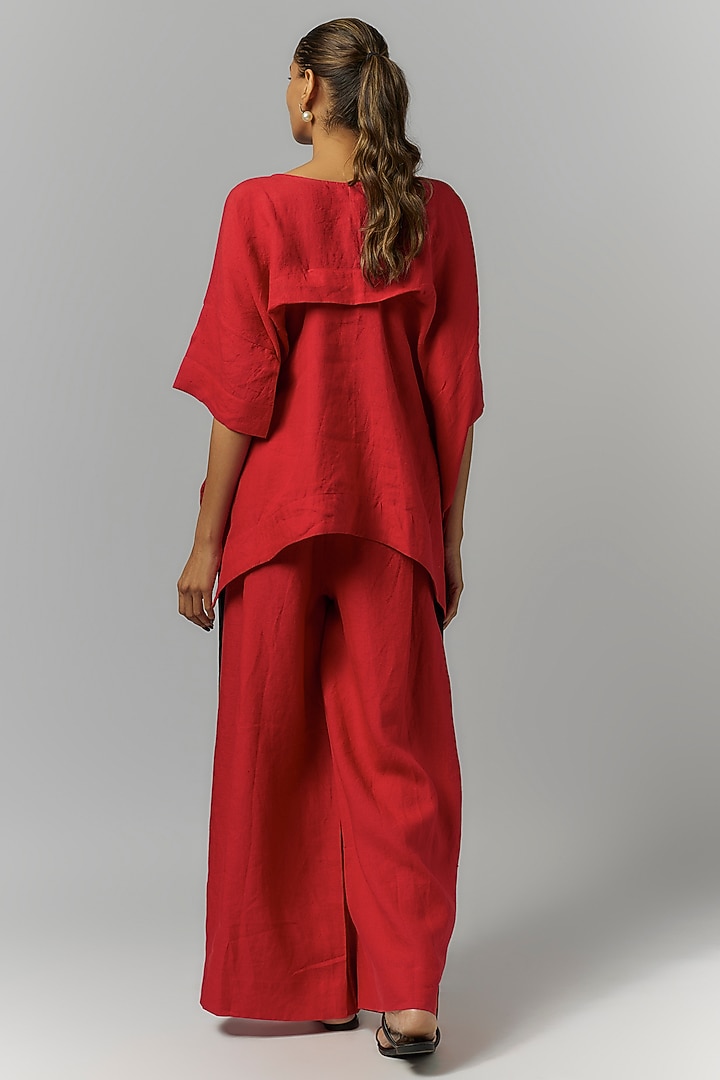 Red Linen Top by Chola at Pernia's Pop Up Shop