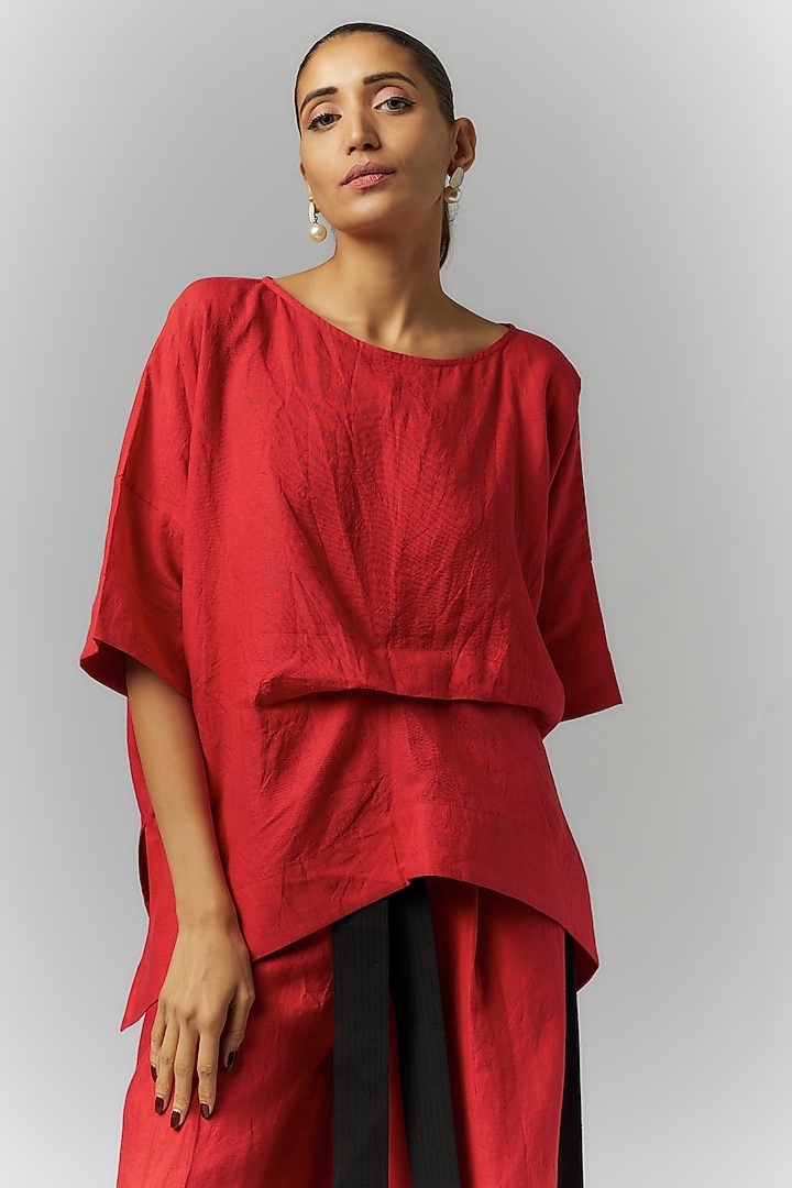 Red Linen Top by Chola at Pernia's Pop Up Shop