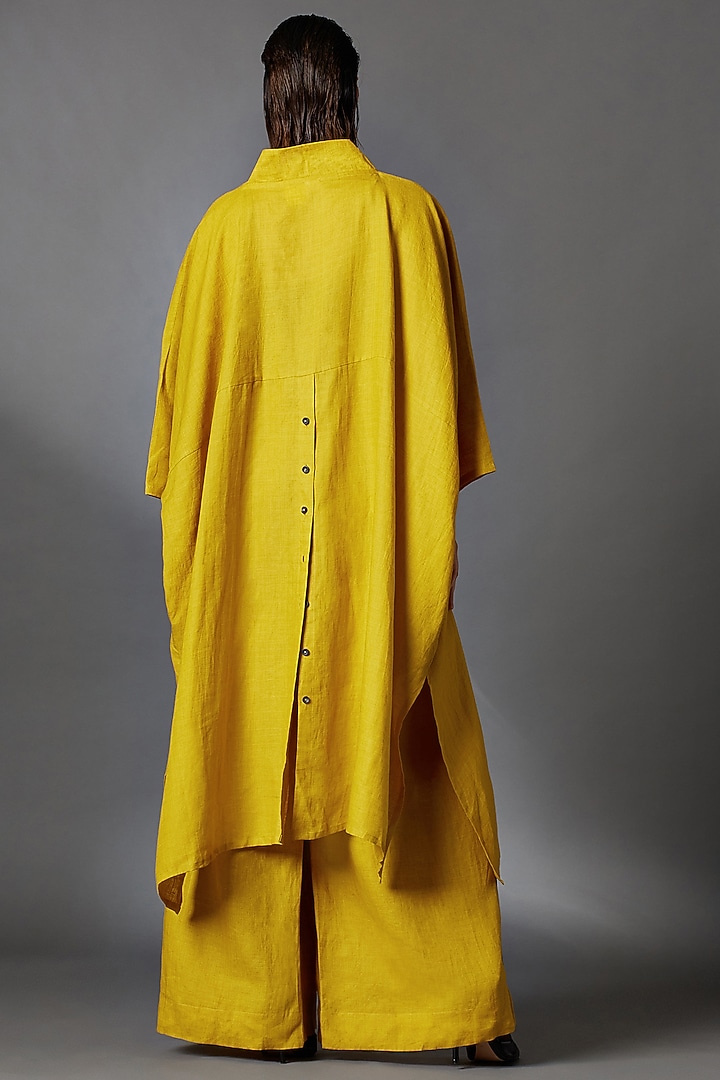 Mustard Linen Kaftan by Chola at Pernia's Pop Up Shop