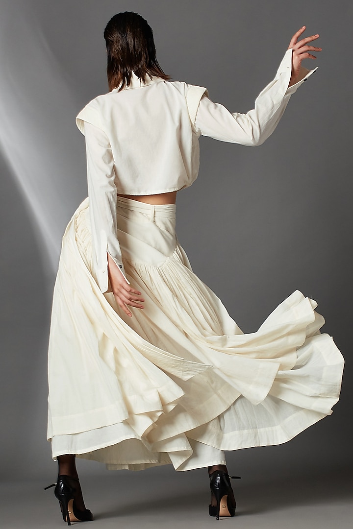White Organic Cotton Crop Shirt by Chola at Pernia's Pop Up Shop