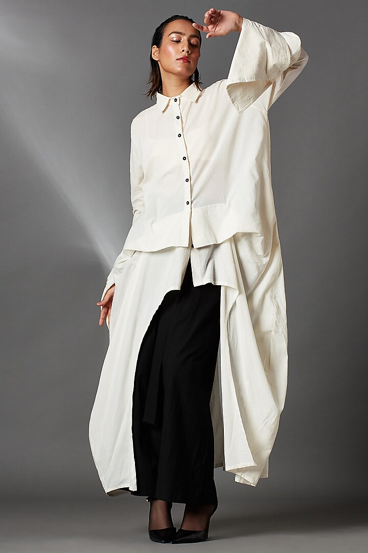 White Organic Cotton High-Low Shirt by Chola at Pernia's Pop Up Shop