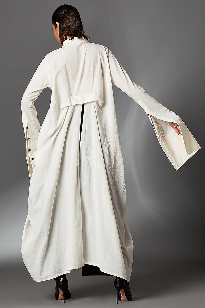 White Organic Cotton High-Low Shirt by Chola at Pernia's Pop Up Shop