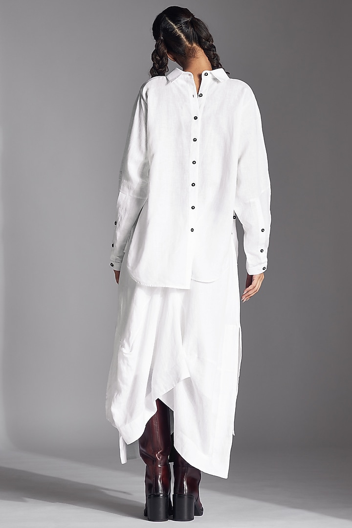 White Linen Two-Way Style Shirt by Chola at Pernia's Pop Up Shop