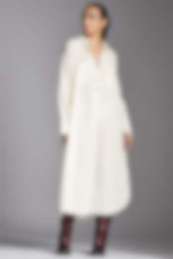 White Organic Cotton Shirt by Chola at Pernia's Pop Up Shop