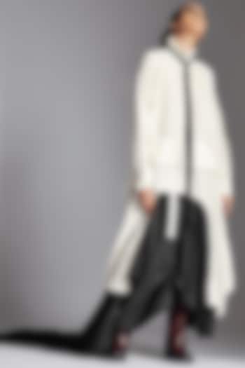 White Organic Cotton Shirt by Chola at Pernia's Pop Up Shop